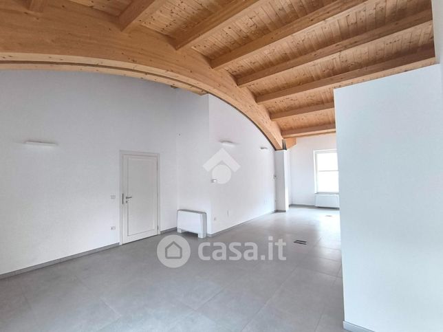 Ufficio in commerciale in Località Grand Chemin