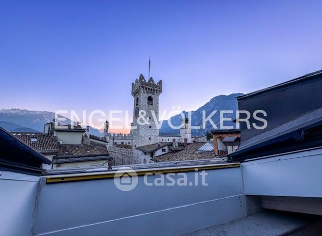 Appartamento in residenziale in Piazza Mario Pasi