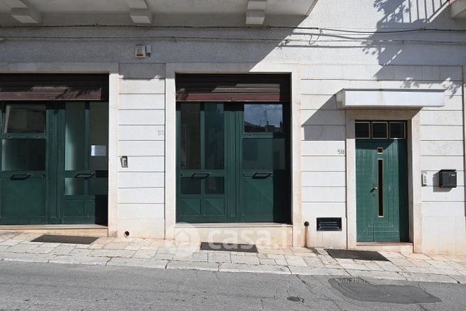 Ufficio in commerciale in Via Giuseppe Garibaldi 86