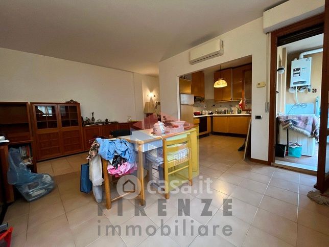 Appartamento in residenziale in Via Cassia