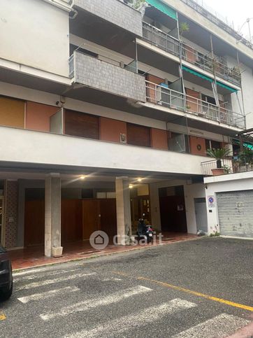 Appartamento in residenziale in Piazzale Piemonte 14