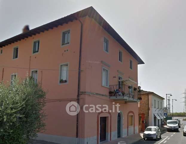 Appartamento in residenziale in Via della Dilezza 19