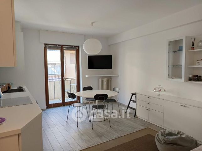 Appartamento in residenziale in Via Celso Saccoccia
