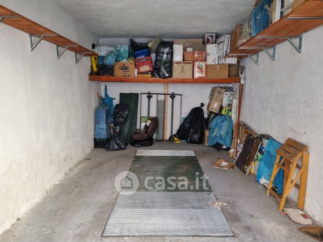 Box/posto auto in residenziale in Via del Forte Boccea 129
