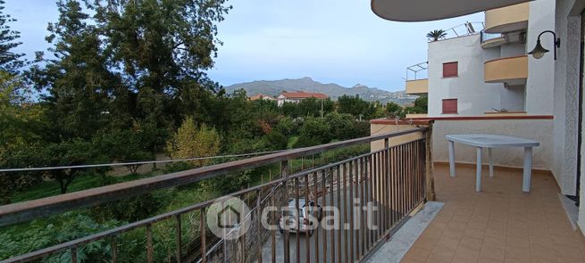 Appartamento in residenziale in Via Nixa 3