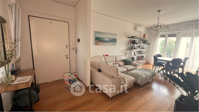 Appartamento in residenziale in Via Francesco Ferraris 1
