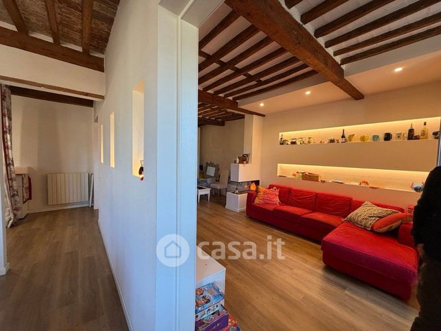 Appartamento in residenziale in Via Guinigi