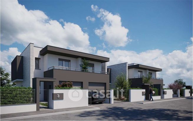Casa bi/trifamiliare in residenziale in Via Giuseppe Saragat