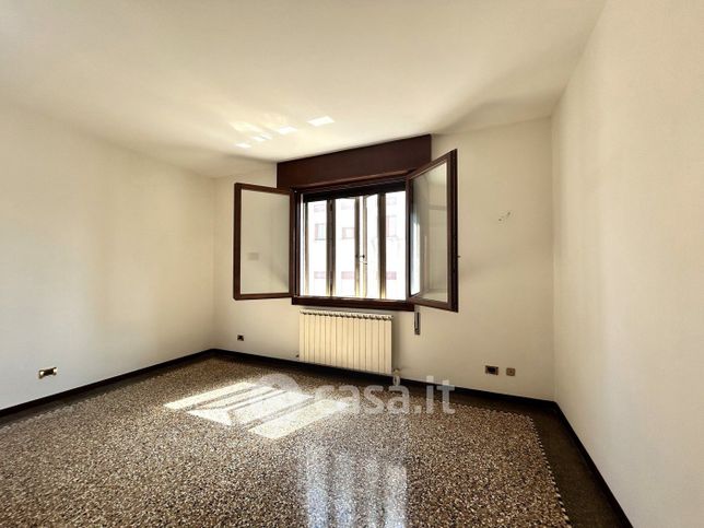 Appartamento in residenziale in Via Francesco Baracca 7 -1