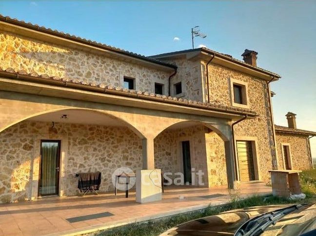 Appartamento in residenziale in Strada Lupina