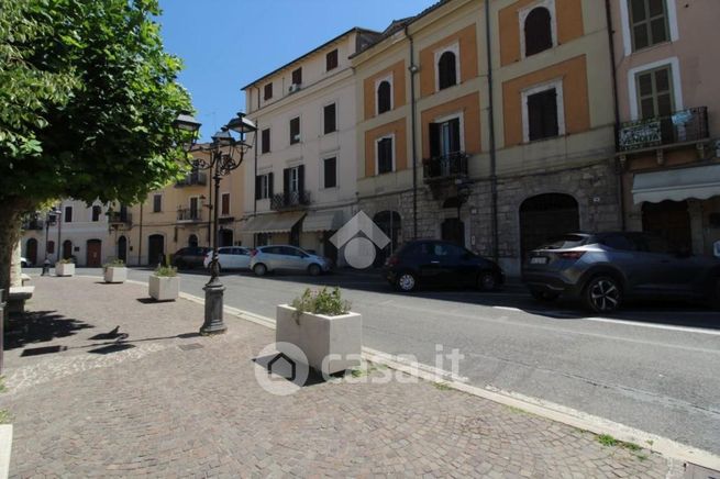 Appartamento in residenziale in Viale Umberto I 27