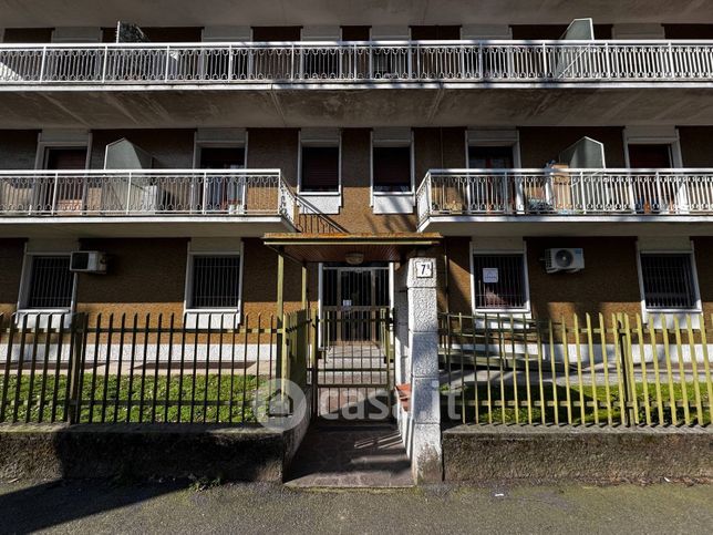Appartamento in residenziale in Viale L. Gandolfi 7 B