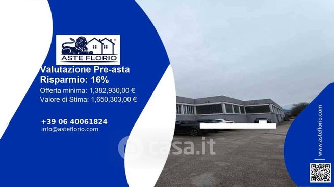 Capannone in commerciale in Strada Senza Nome