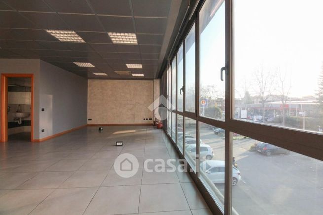 Ufficio in commerciale in Via per Spilamberto