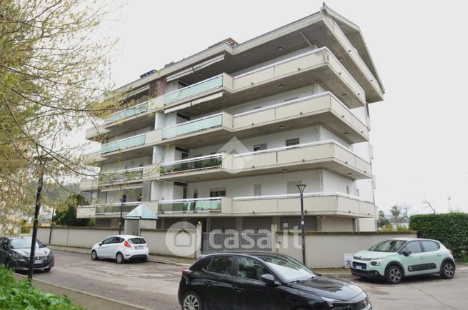 Appartamento in residenziale in Via Sava 3