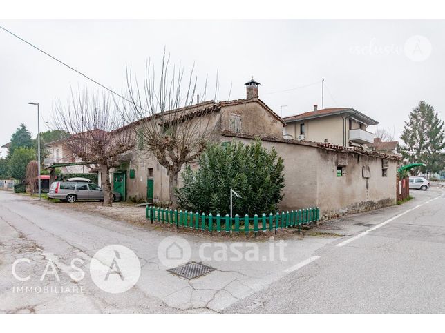 Rustico/casale in residenziale in Via Palazzone 156