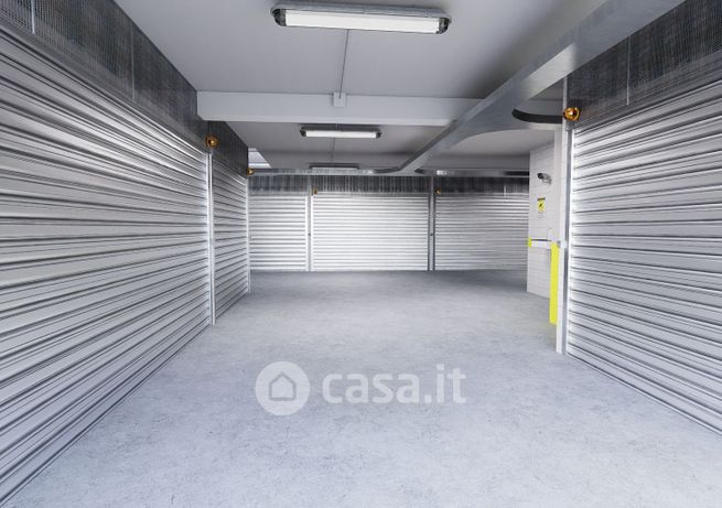 Box/posto auto in residenziale in Via Giovanni Pittaluga 20