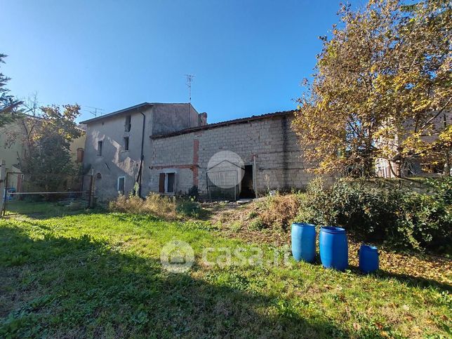 Rustico/casale in residenziale in Strada dei Colli 50