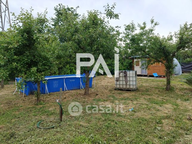 Terreno agricolo in commerciale in Strada Vadone