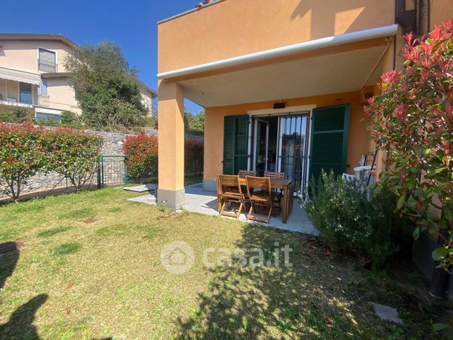 Appartamento in residenziale in Via Costino Montecarmelo 9