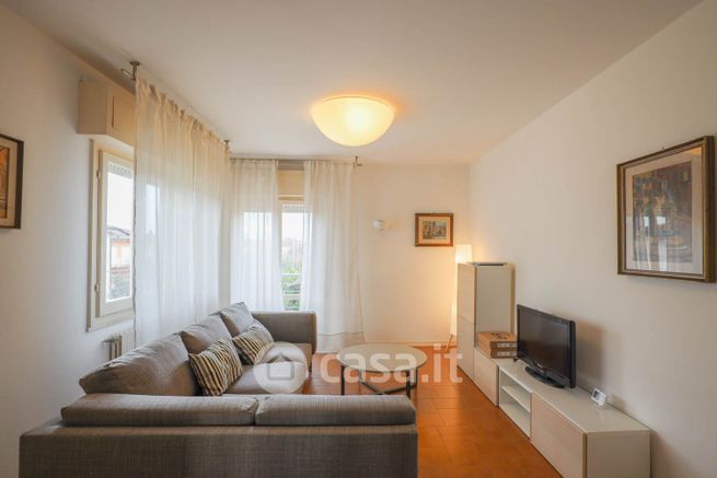 Attico/mansarda in residenziale in Via Umbria 35A