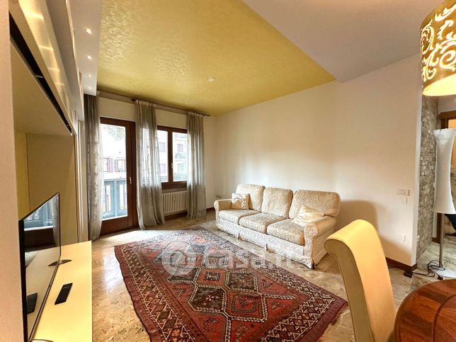 Appartamento in residenziale in Piazza Tommasini