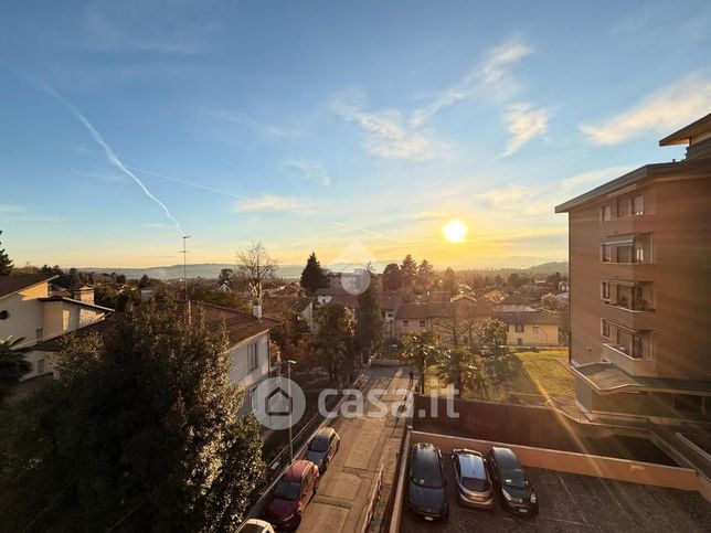 Appartamento in residenziale in Vicolo Carlo Poma 4