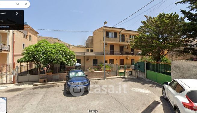 Appartamento in residenziale in Via Giuseppe Silvestri