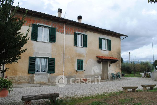 Casa indipendente in residenziale in Loc. La Nave