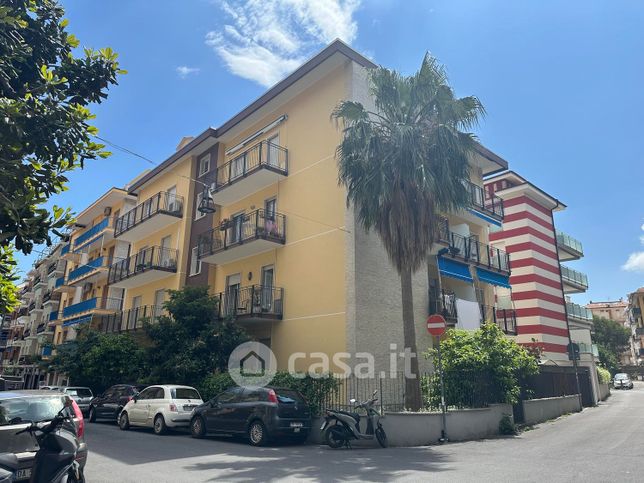 Attico/mansarda in residenziale in Via Privata Piani Romani 15