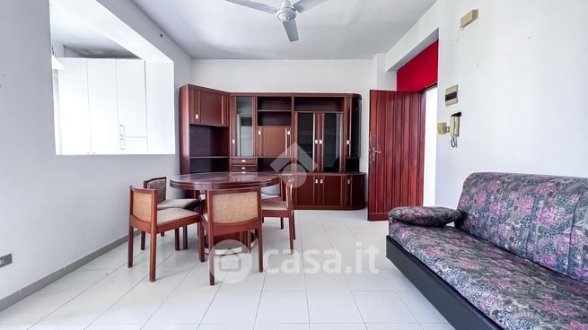 Appartamento in residenziale in Via Maiorino 19