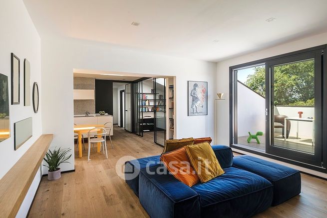 Appartamento in residenziale in Via Sebastiano Venier 52