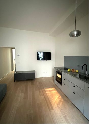 Appartamento in residenziale in Via Carlo Farini 6