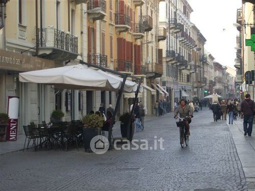 Attivitã /licenza (con o senza mura) in commerciale in Corso Roma