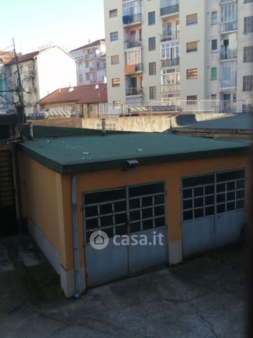 Box/posto auto in residenziale in Corso Vercelli 140