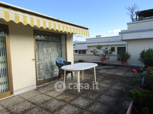 Appartamento in residenziale in Via dei Larici