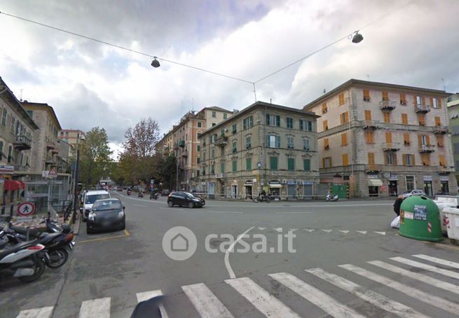 Garage/posto auto in residenziale in Via Giacomo Soliman 13