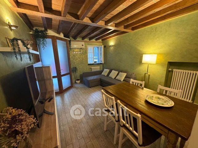 Casa indipendente in residenziale in Borgo Rodolfo Tanzi 11