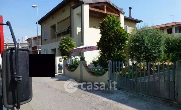 Appartamento in residenziale in Via Giovanni Lucchesi