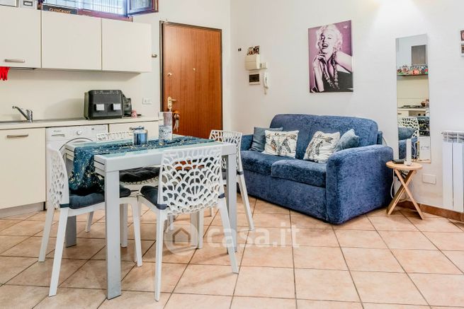 Appartamento in residenziale in Via Arcivescovo Romilli 24