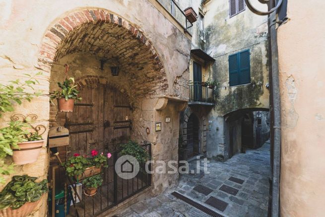 Appartamento in residenziale in Via Garibaldi