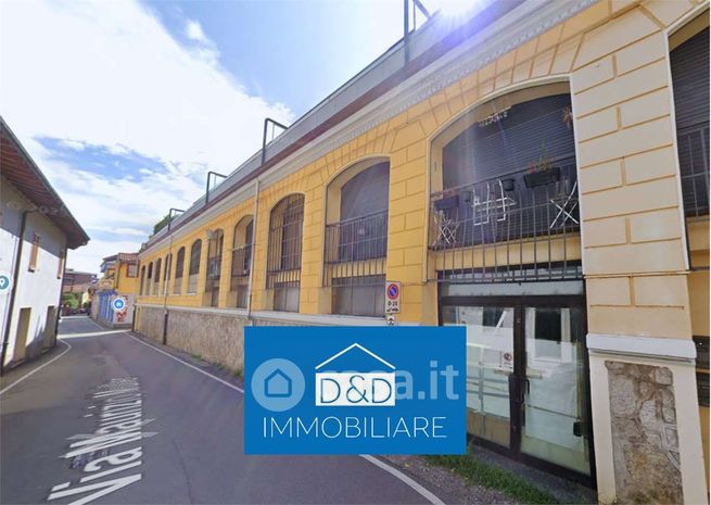 Ufficio in commerciale in Via Maurizio Muller 37