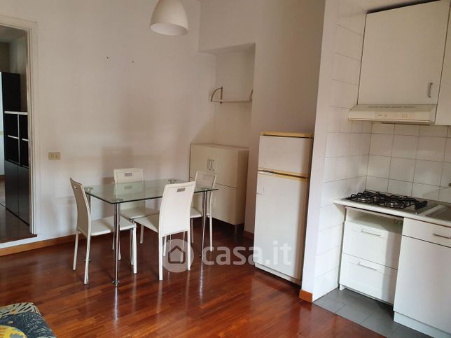 Appartamento in residenziale in Corso Sempione 88