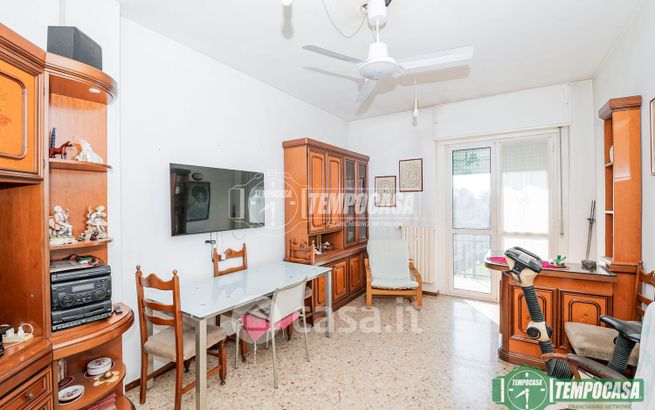Appartamento in residenziale in Via Santa Rita 43