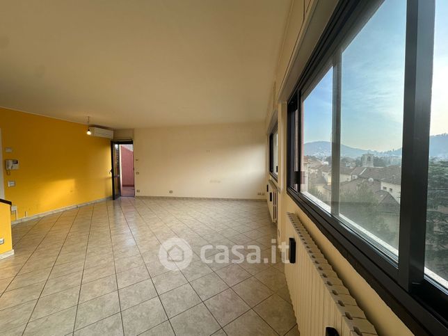 Appartamento in residenziale in Via Francesco Crispi