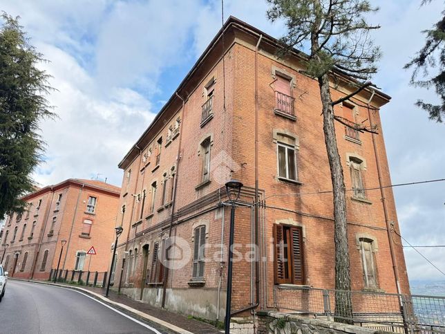 Appartamento in residenziale in Via Francesco Crispi 4