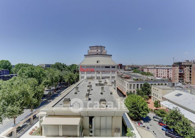 Appartamento in residenziale in Via Casilina 9