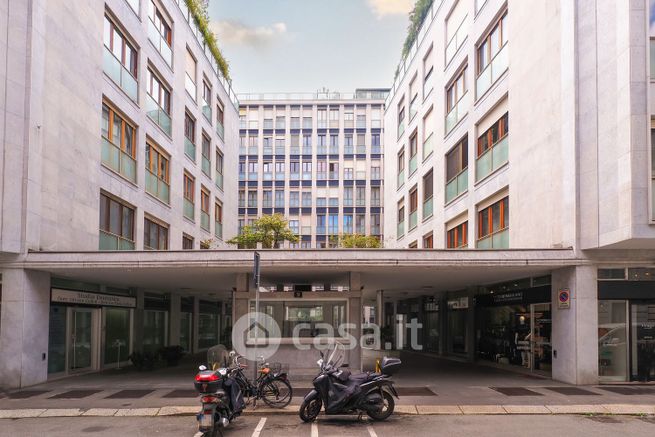 Appartamento in residenziale in Via Giuseppe Parini 9