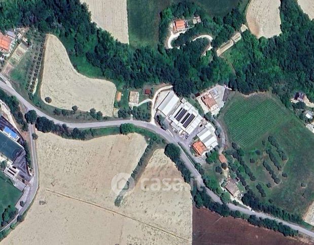 Capannone in commerciale in Via Ete