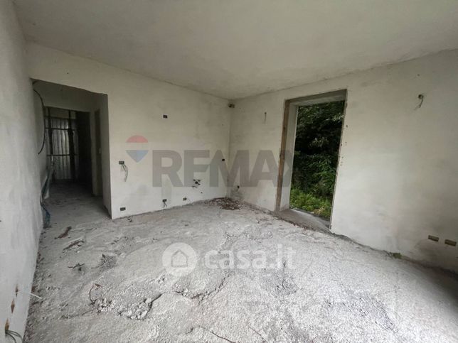 Rustico/casale in residenziale in Via Don Giovanni Minzoni 5